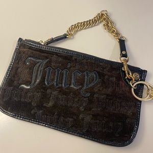 JUICY COUTURE VELVET WRISTLET CLUTCH